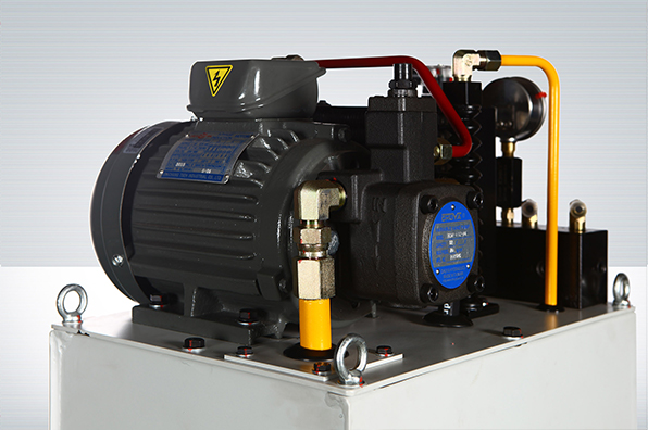 CH100901：数控机床