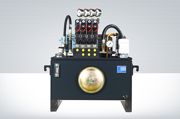 CH141127-XY：立式加工中心