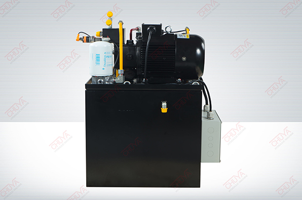 CH170819：数控滚齿机