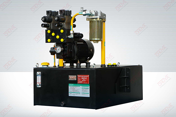 CH220405：双头数控车床