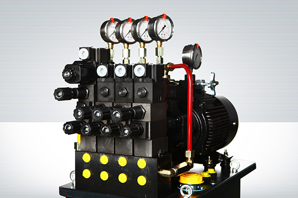 CH140607：数控机床（四进一出）