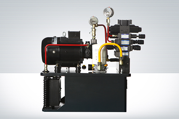 CH140608：数控机床（三进一出）