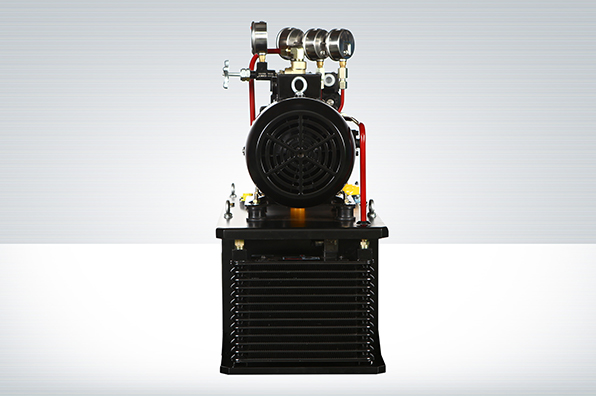 CH150602：数控机床