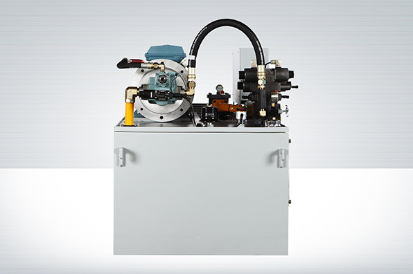 CH150205：港口油压机