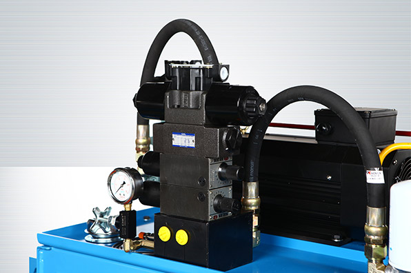 CH140205：跳动值检测机（新款）