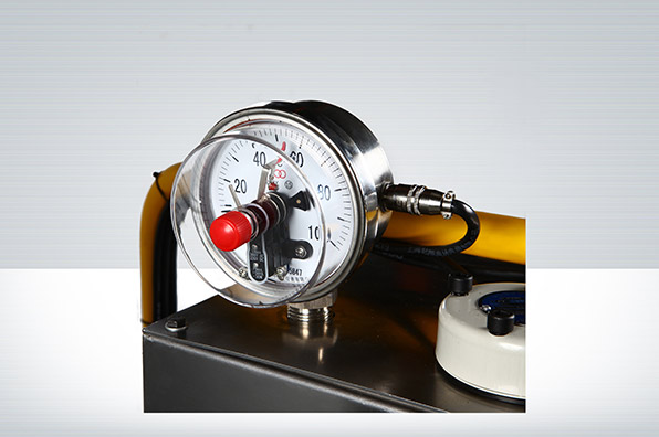 CH141119：震压平台润滑用液压泵站