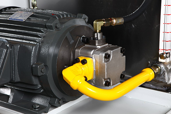 CH141119：震压平台润滑用液压泵站