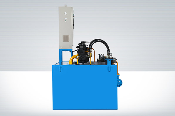 CH150901-L：25HP力车胎