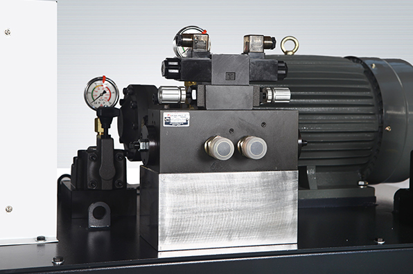 Grinder Hydraulic System