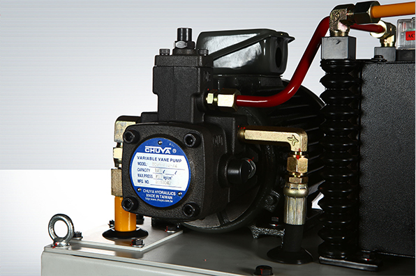 CH100901:CNC Machine Tool