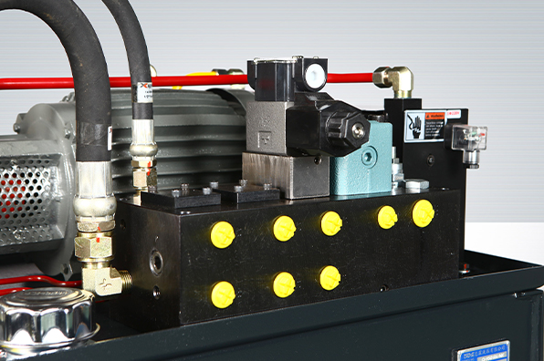 CH150106:Gantry Machine Tool