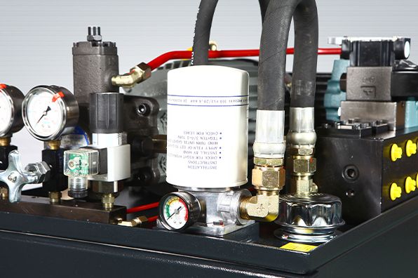 CH150106:Gantry Machine Tool