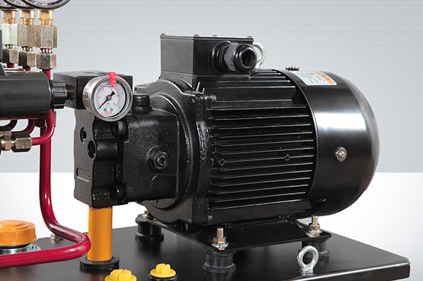 CH151127：标准四回路