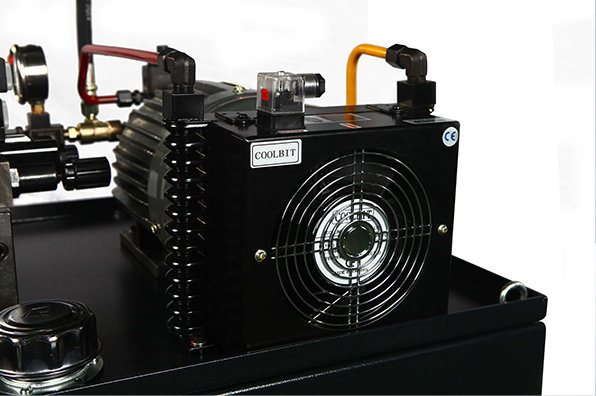 第四轴双回路系统