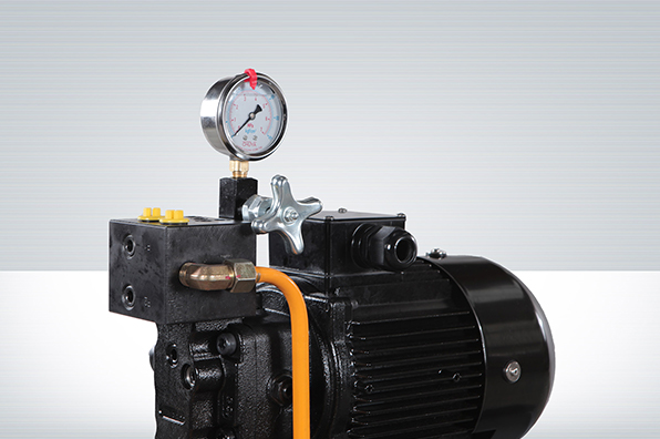 CH150610:Hydraulic Station