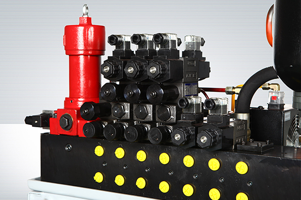 CH140805:CNC Gear Hobbing Machine