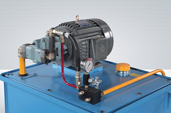 CH150822：BMC包轴一体成型机