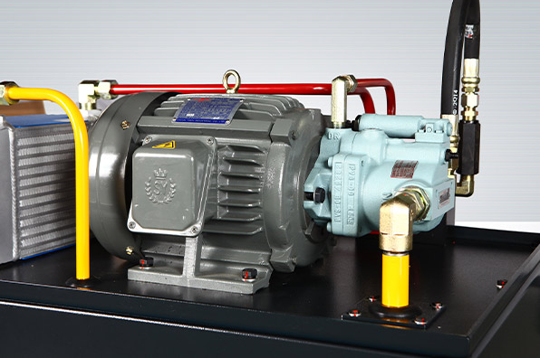 CH150428:Hydraulic Fixture for Engineering Machinery (One - to - Two)