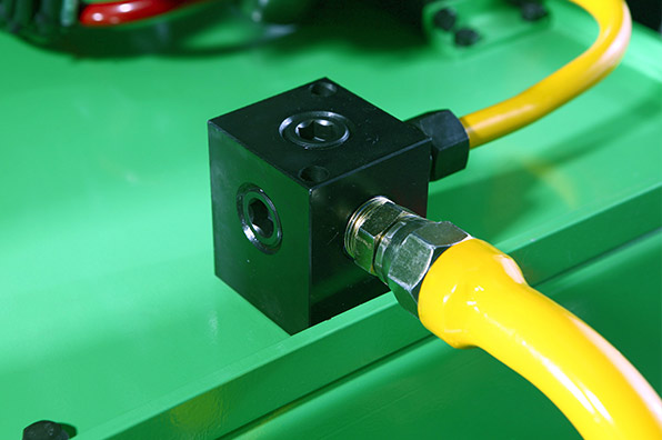 CH130225ZX:Three-Compound Extruder