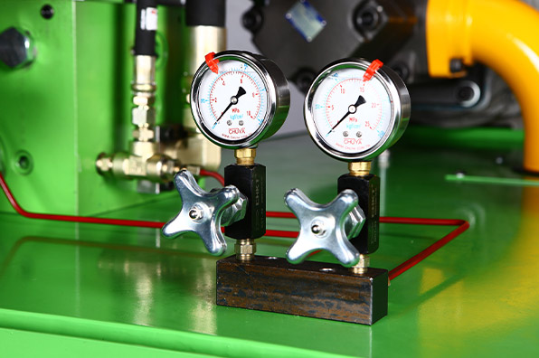 CH110125-A：40型加硫机（一托十二）