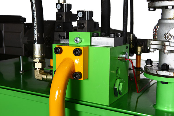 CH110125-A：40型加硫机（一托十二）