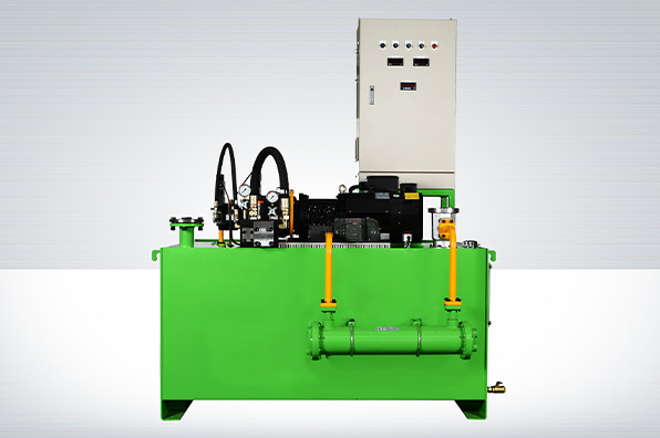 CH131015-L:First-Generation Tire Vulcanizing Machine (Left)