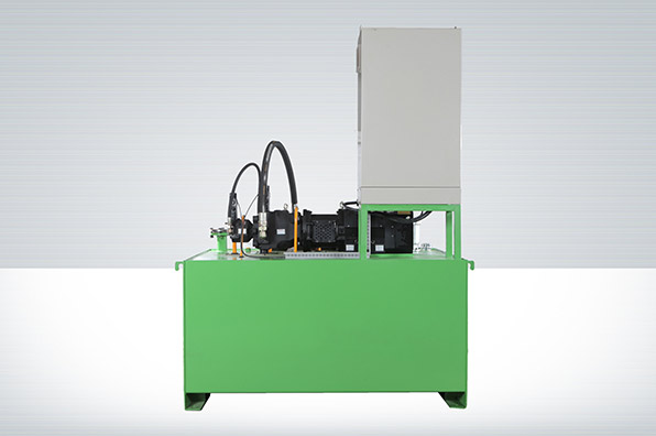 CH131015-R:First-Generation Tire Vulcanizing Machine (Right)