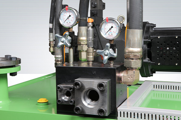 CH151020-L:New Cycle Tire for 2nd-Gen Vulcanizer (Left)