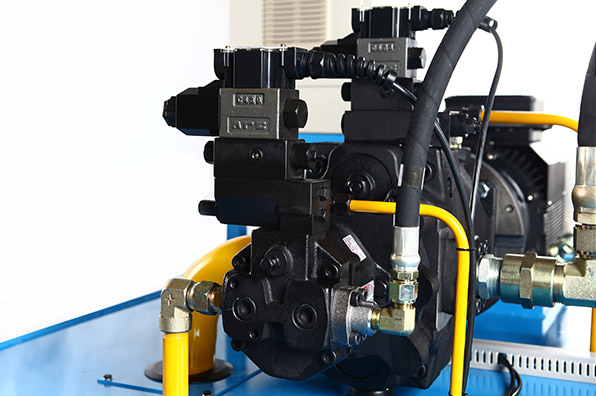 Energy-Saving Hydraulic Pump Station for Cycle Tires (One-to-Eight)