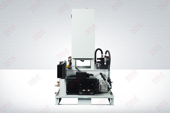 CH151120:Machining Center