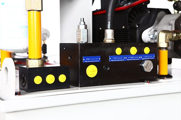 CH140330:Machining Center