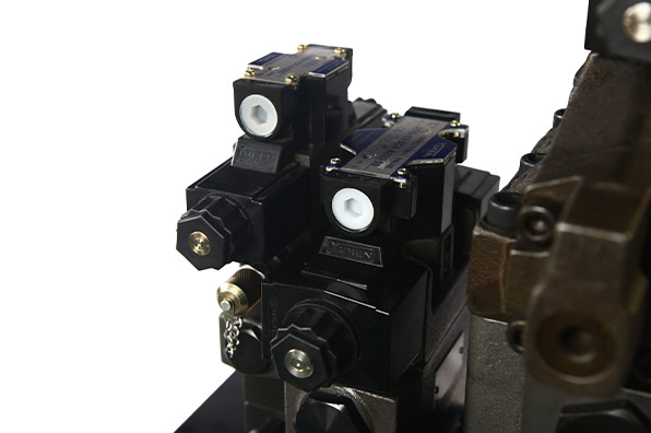 Type 51 Vulcanizing Machine Main Cylinder Control Valve Group