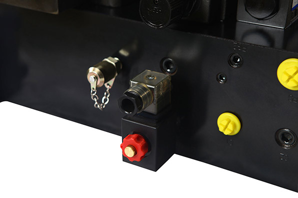 Type 51 Vulcanizing Machine Main Cylinder Control Valve Group